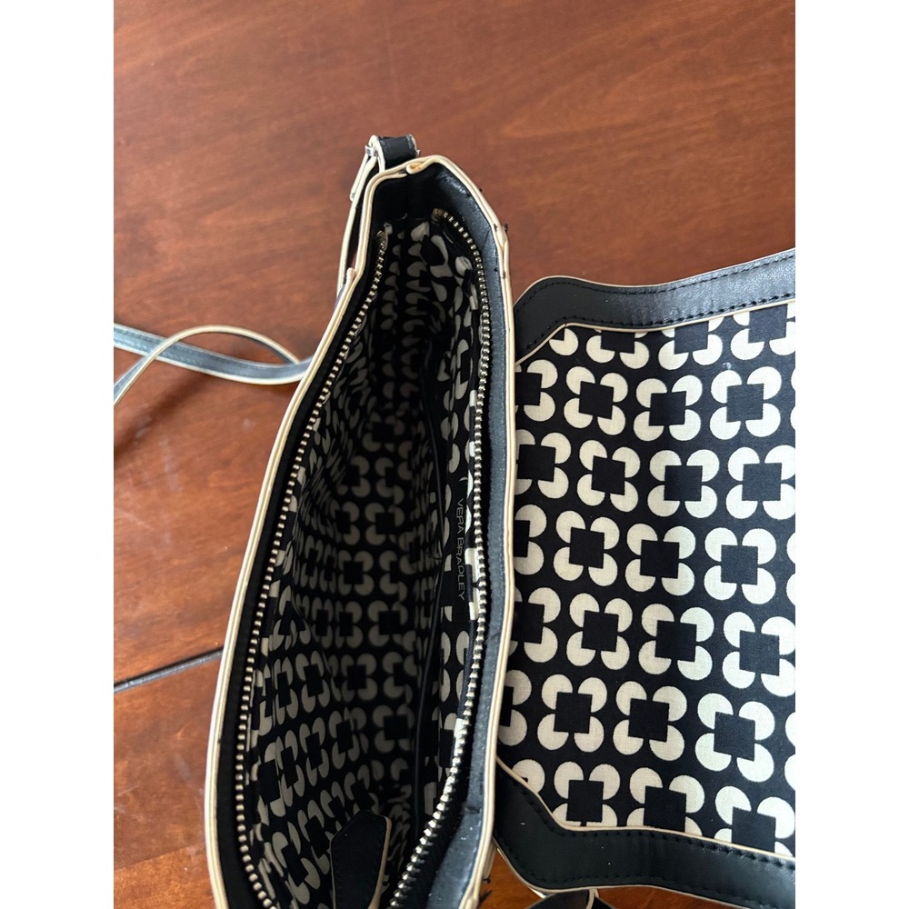 Vera Bradley Faux Leather Crossbody Flap Bag Preppy Classic Minimalist Travel - Picture 7 of 7